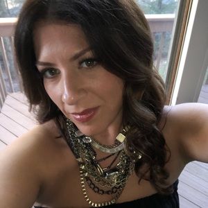 Meet your Posher, Jenn